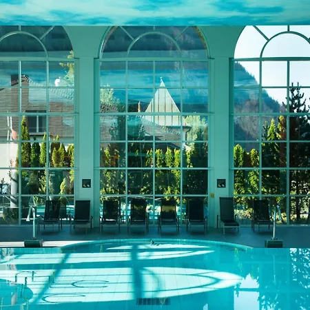 Otel Thermal & Walliser Alpentherme Leukerbad