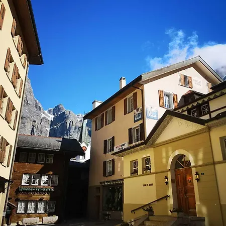Otel Thermal & Walliser Alpentherme Leukerbad