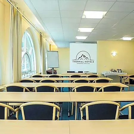Otel Thermal & Walliser Alpentherme Leukerbad