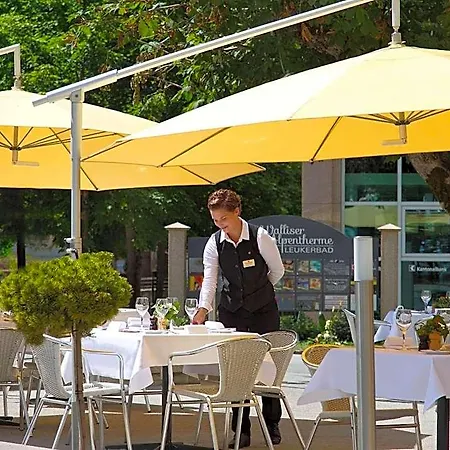 Otel Thermal & Walliser Alpentherme Leukerbad