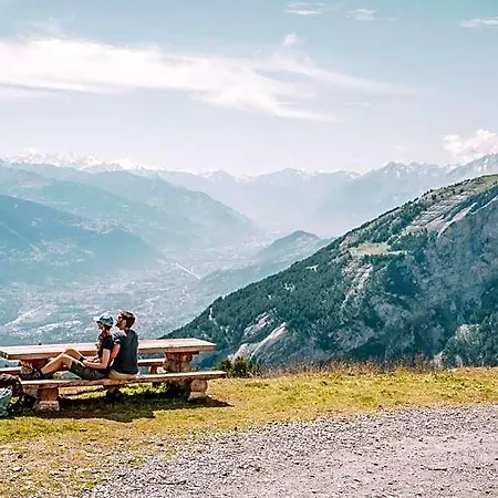 Otel Thermal & Walliser Alpentherme Leukerbad