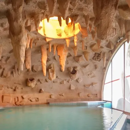 Thermal & Walliser Alpentherme 3* Leukerbad