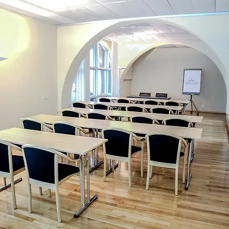 Thermal & Walliser Alpentherme Готель 3*