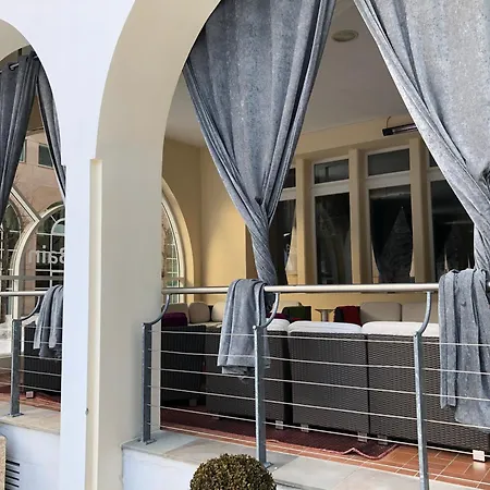 Thermal & Walliser Alpentherme Лойкербад